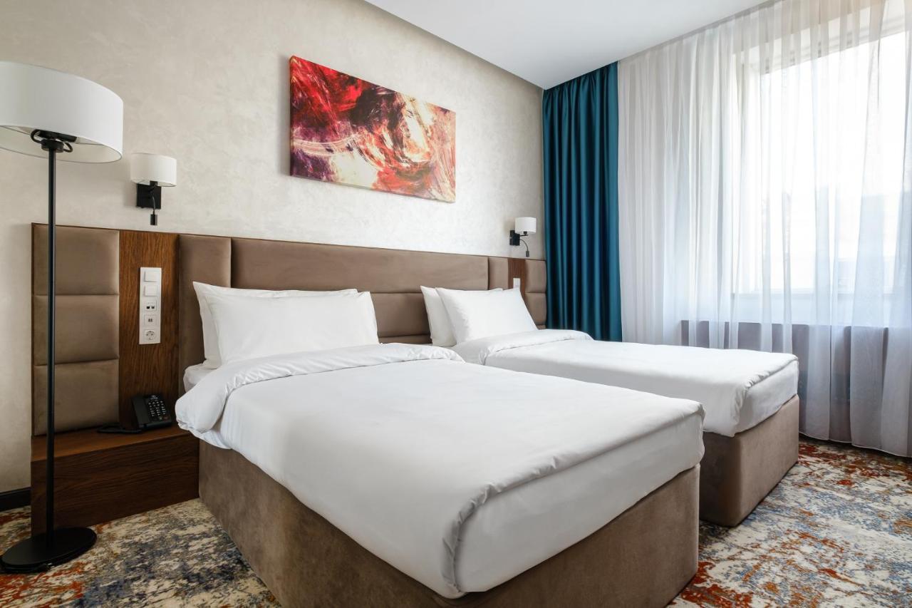 Grand Mildom Hotel Almaty Exterior foto